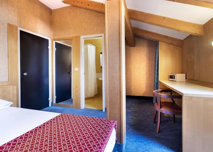 Palace Centro Hotel 3*