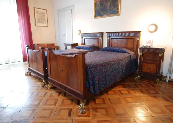 Palace Centro 3*