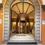Palace Centro 3*