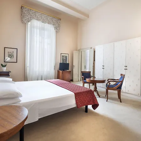 Palace Centro Hotel 3*