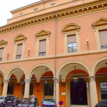 Palace Centro Hotel 3*