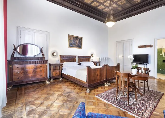 Hotell Palace Centro 3*