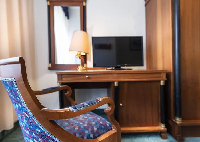 Palace Centro Hotell